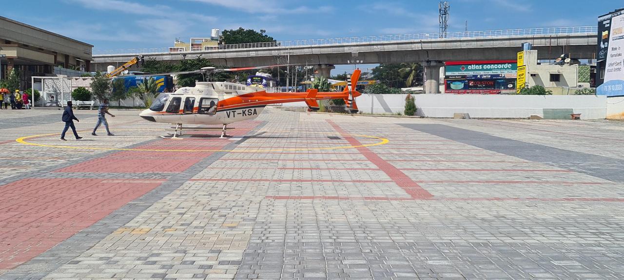 Chauffeured arrival zone with helicopter pad